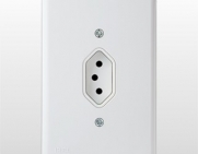 Tomada Universal Duale 10A Branco